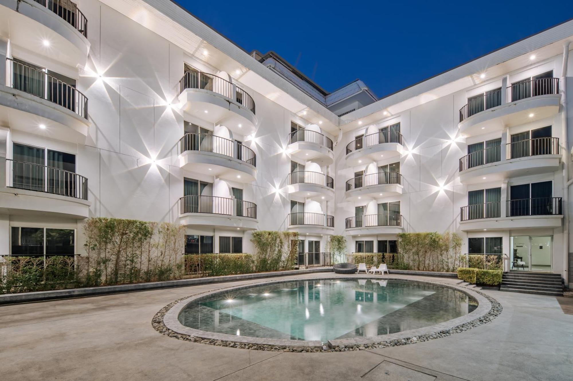 Mittapan Hotel Kanchanaburi Eksteriør billede